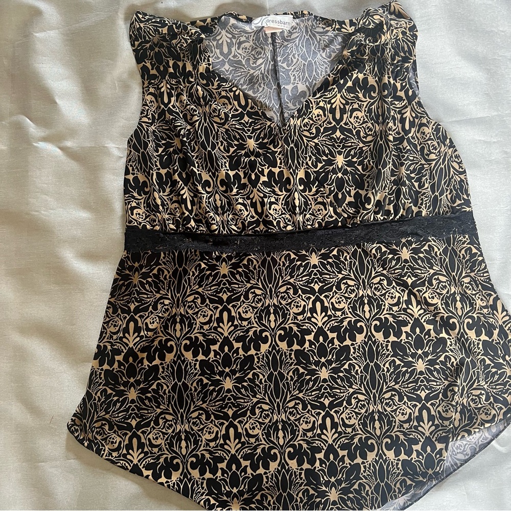 Dress barn sleeveless top
